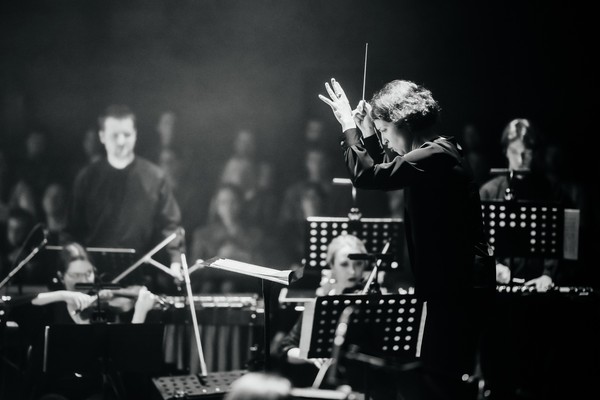 Хармс. Концерт для контрабаса с абсурдом