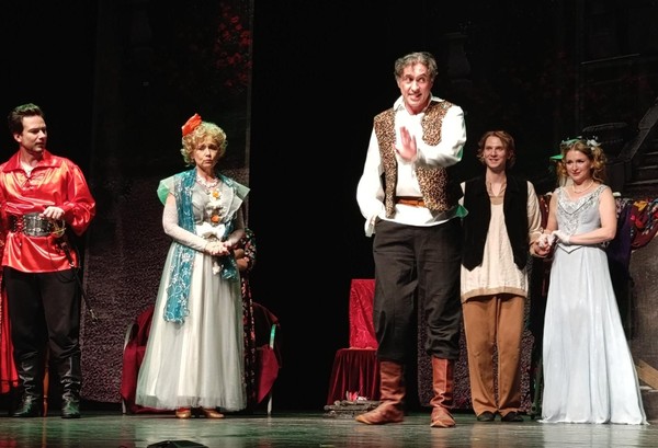 Спектакль «Цыганский барон»