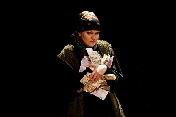 Спектакль «33 счастья»