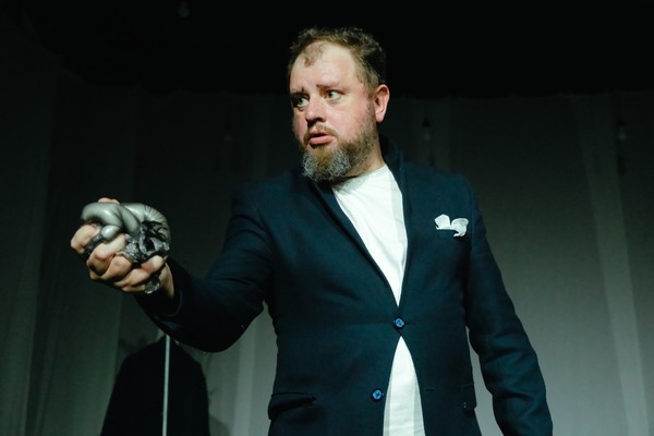 Тить в кубе