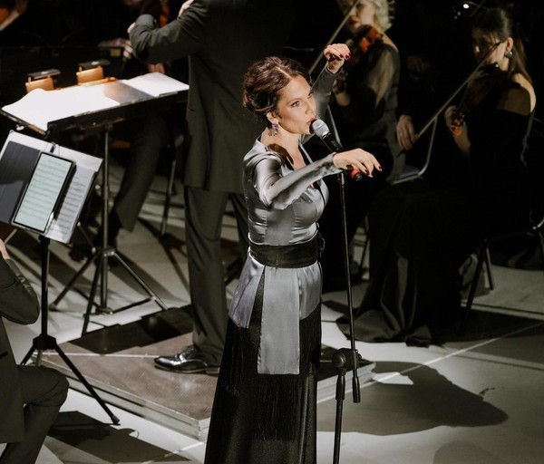 Концерт Нины Шацкой «Изумруд»