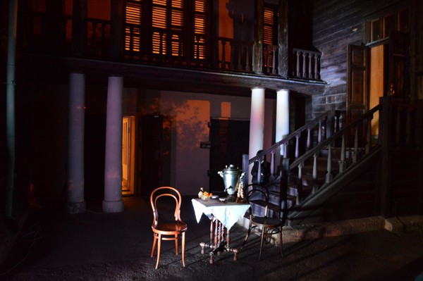 Спектакль «Что делать? Опыт противостояния»