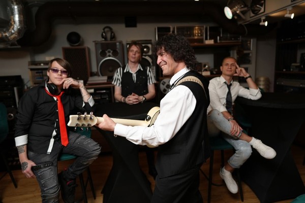 Группа «Игра». Гуляли всю ночь до утра