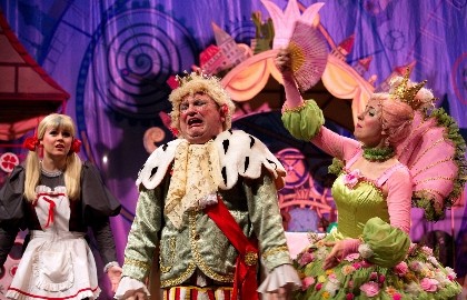 Королевский бутерброд ( на сцене КЦ «Вдохновение»)