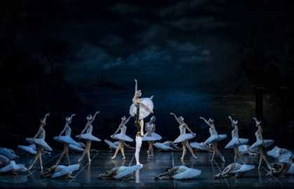 Лебединое озеро