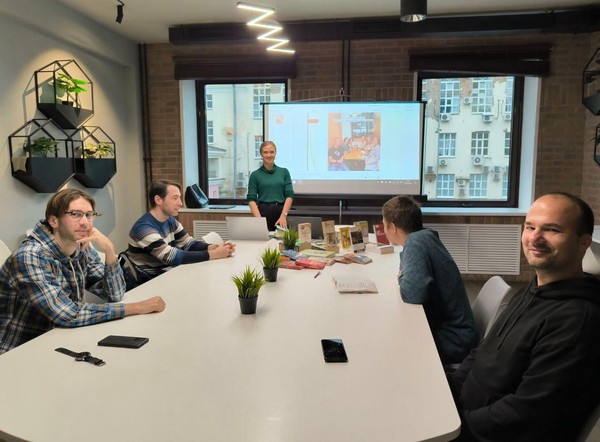 Программа «Книжный клуб на английском языке»