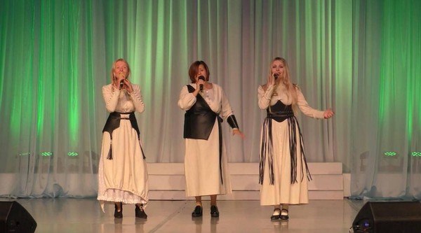 Театрализованный концерт «Трио «СлавиЦа»