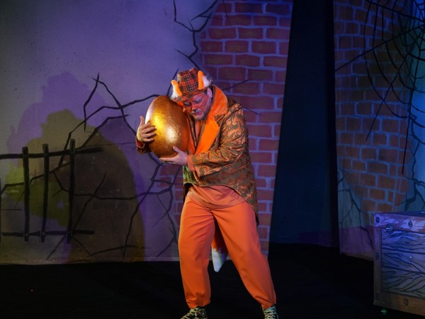 Спектакль «Золотой цыпленок»