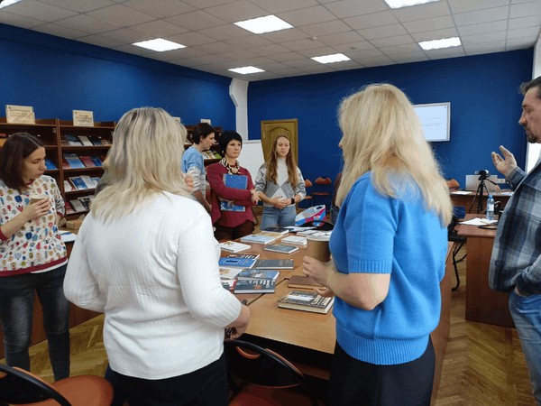 Семинар «Женщина, которая держит мир»