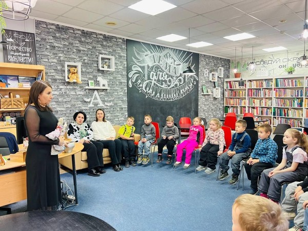 Кукольно-театрализованная программа «Ребята, давайте жить дружно!»