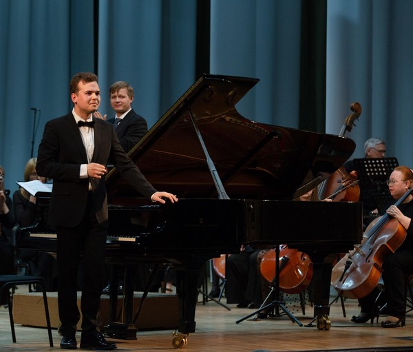 Концерт Тимофея Владимирова и Симфонического оркестра