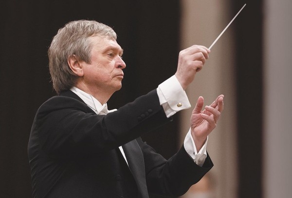 Концерт «Дирижер – Николай Алексеев. Хиндемит, Шуберт – Веберн, Гайдн»