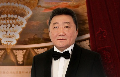 Д. Занданов