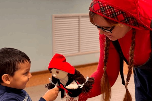 Литературно-игровая программа «По следам Красной Шапочки»