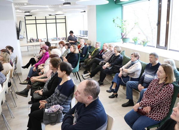 «Александр Мазин. Литература через историю»