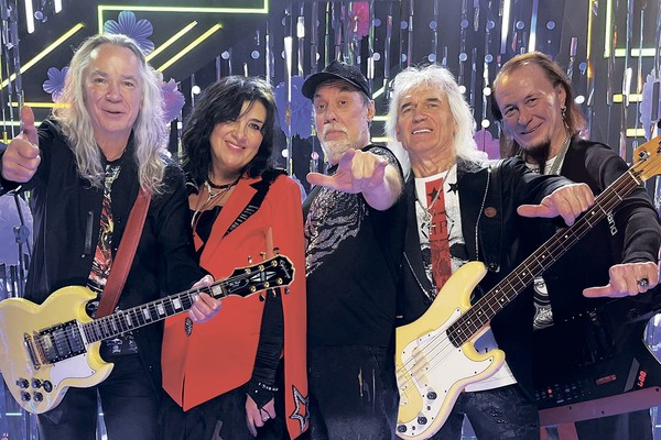 ВИА «Лейся, песня»