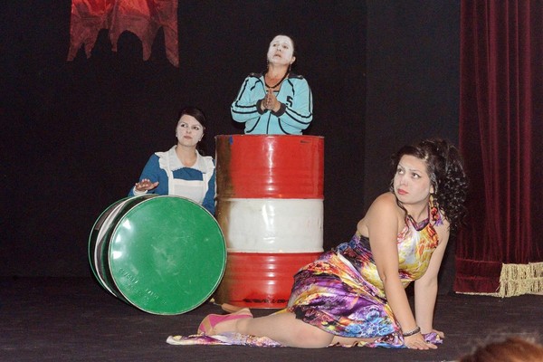 Прямой эфир «Д.Гасанова читает Александра Твардовского»