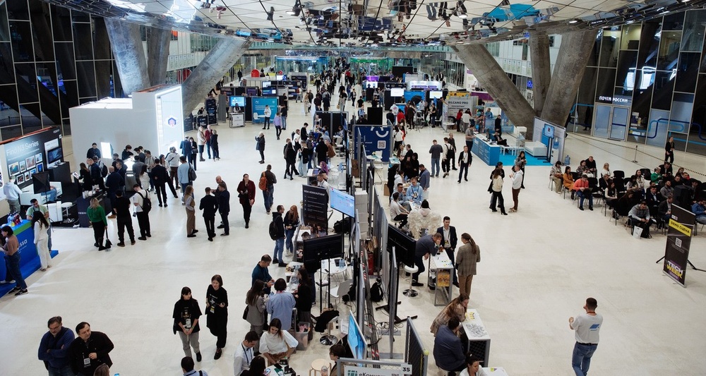 Конференция и выставка TECH WEEK