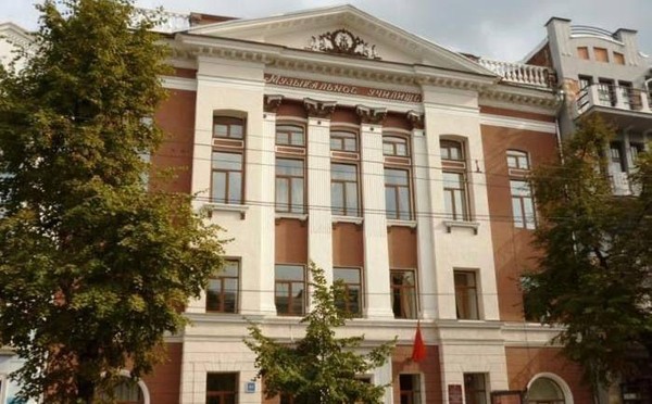 Концерт фортепианной музыки студентов отделения духовых и ударных инструментов