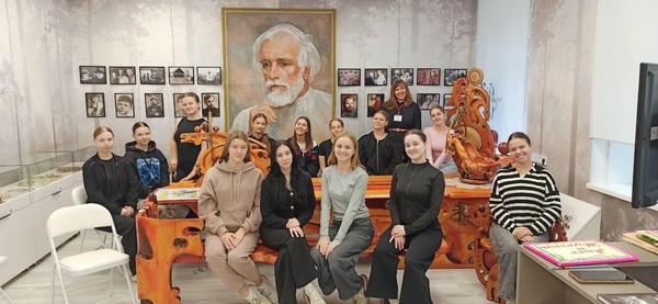 Литературная экскурсия «Великий Новгород в прозе Д. М. Балашова»