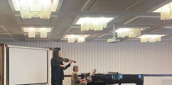 Концерт студентов выпускных курсов