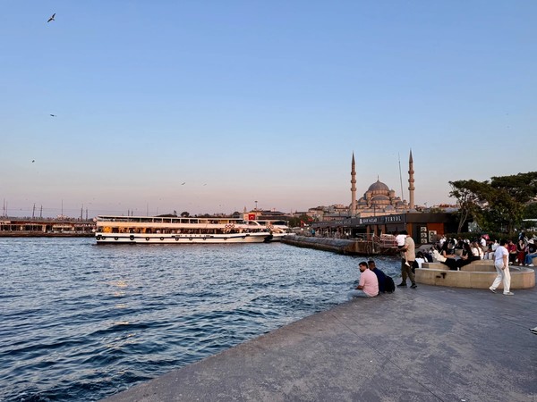 Комфортный трансфер с экскурсией по Стамбулу