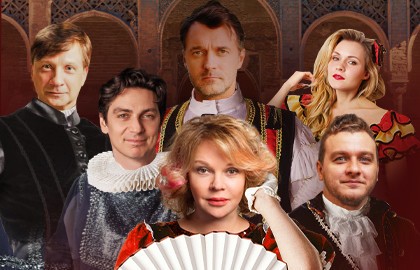 Олег Комаров