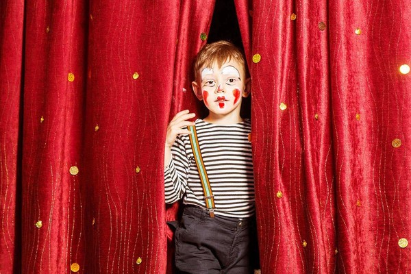 Театральная карусель