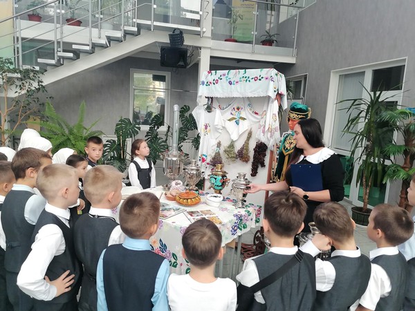 «Урок дружбы»