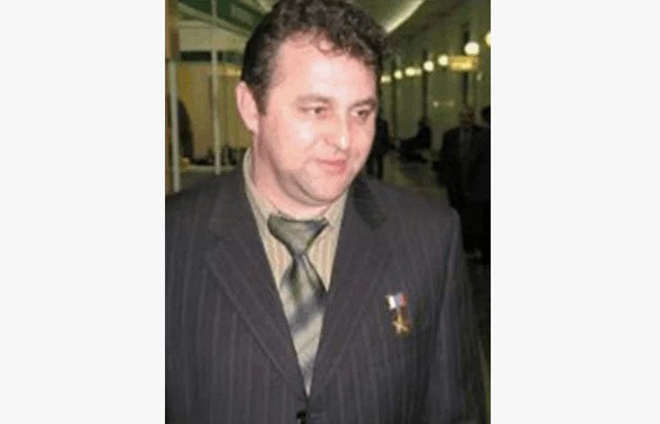 Тематическая беседа «Герой России А. Ю. Иванов»