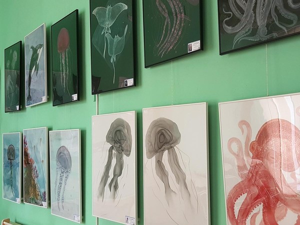 Выставка картин Елены Москвичевой «Волшебный подводный мир»