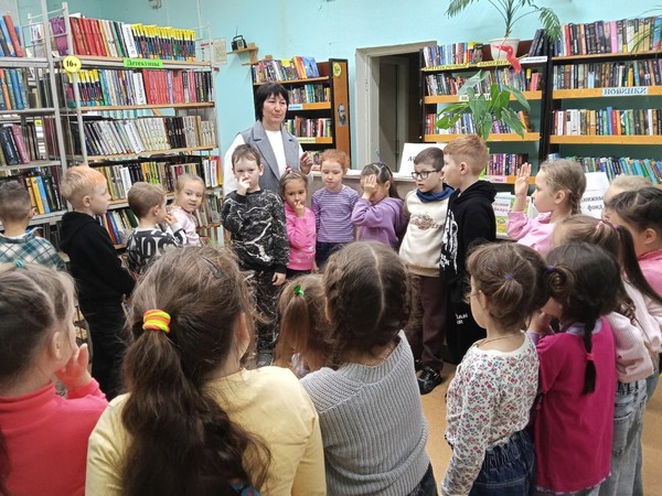 Угадай мелодию по композициям В.Я. Шаинского «С детской песней по жизни»