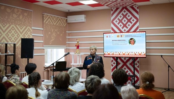 Семинар-практикум «Развитие певческого голоса и навыков народного пения у детей»