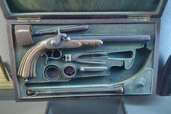 Тематическая беседа «Русская дуэль: грани чести и риска»