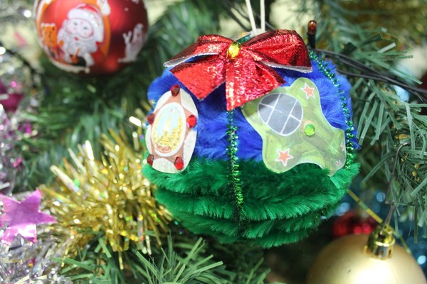 Городской семейный творческий конкурс «Наряди ёлочку. Создаём маленькое чудо вместе»