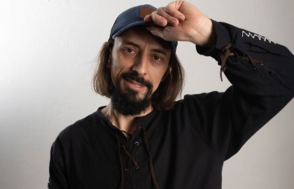 Большой чёрный стендап