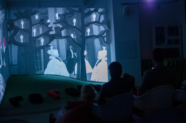 Выставка «Очертания Петербурга»: город глазами художников и искусственного интеллекта