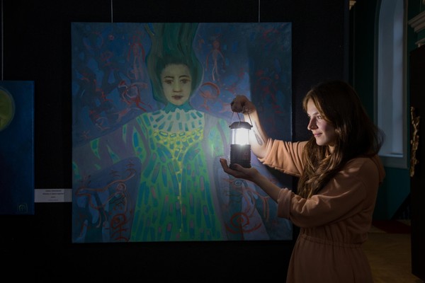 Выставка «Сад земных наваждений»