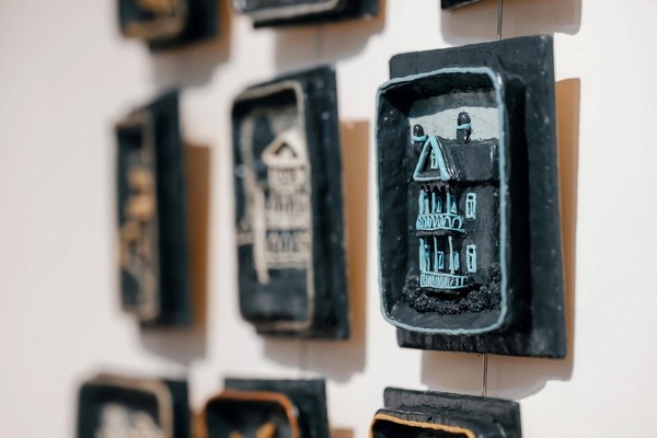 Экскурсия-игра по выставке детского искусства