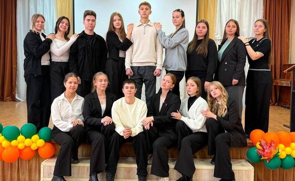 Спектакль «А зори здесь тихие»