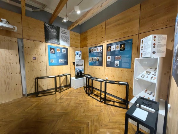 Интерактивная выставка «Память поколений: путь к Победе»