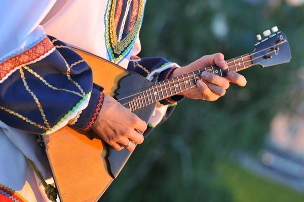 «Балалайка душа России»