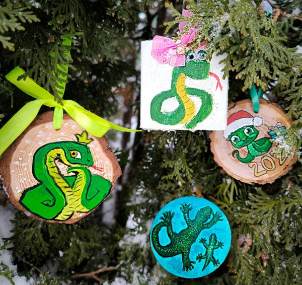 «Конкурс креативных ёлочных игрушек»