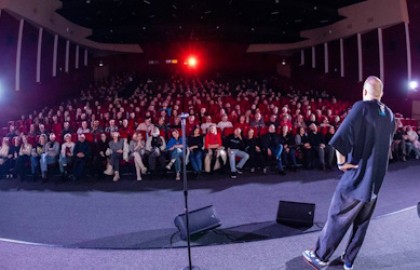 Стендап в кинотеатре