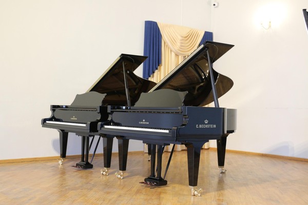 Концерт «Вечер фортепианных дуэтов»