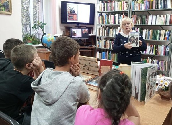 Интеллектуальная игра «И гением он был в бою любом…»