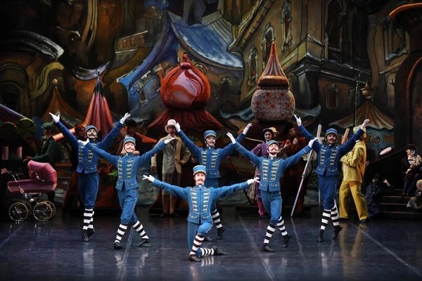 Балет «Фея кукол»