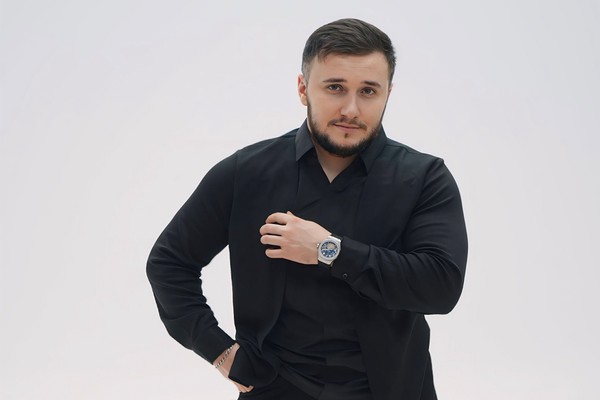 Артур Кунижев