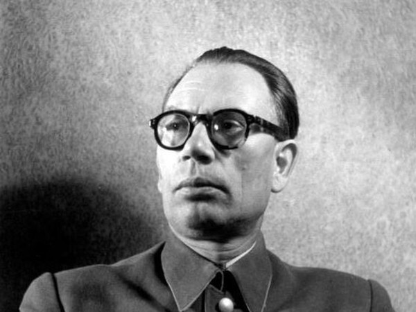 Тематическая беседа «От героизма до предательства. Андрей Власов.»