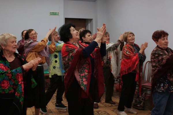 Во кузнице мастер-класс по разучиванию трудовой артельной песни